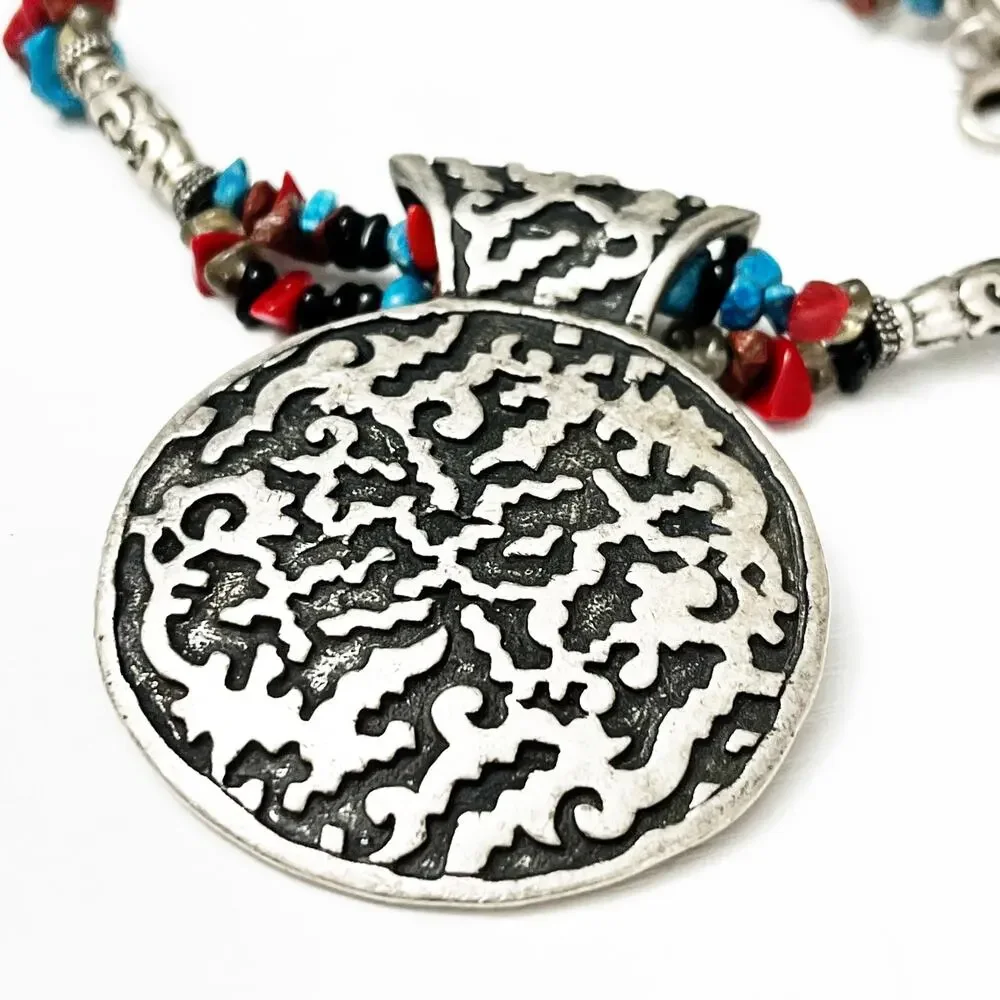 Chico’s Silver Textured Pendant Necklace